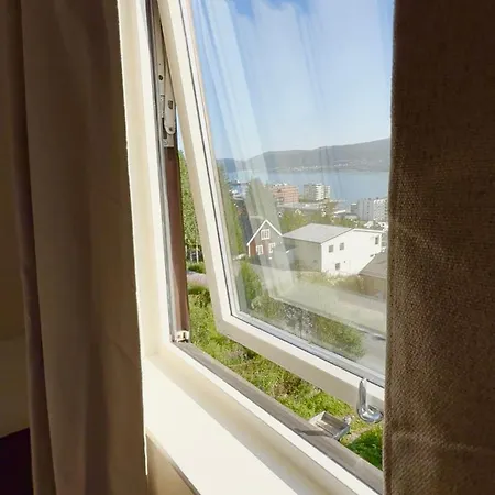 And Spacious 4-bedroom In Appartement