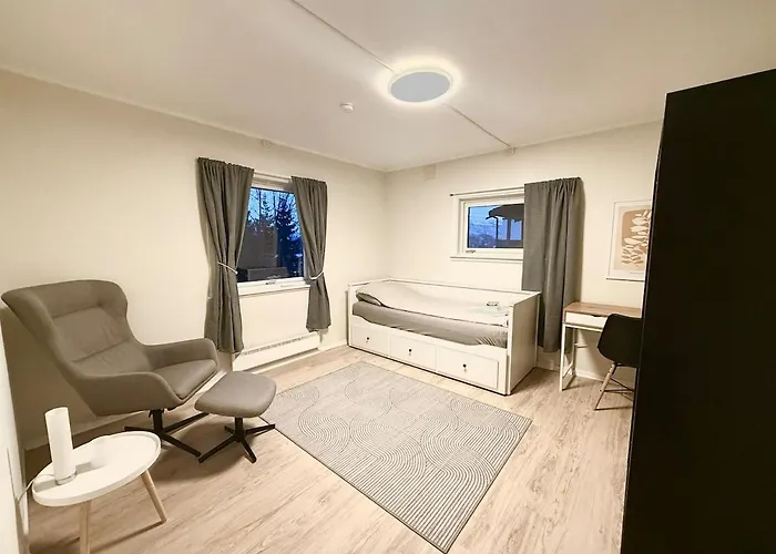 Apartamento And Spacious 4-bedroom In *