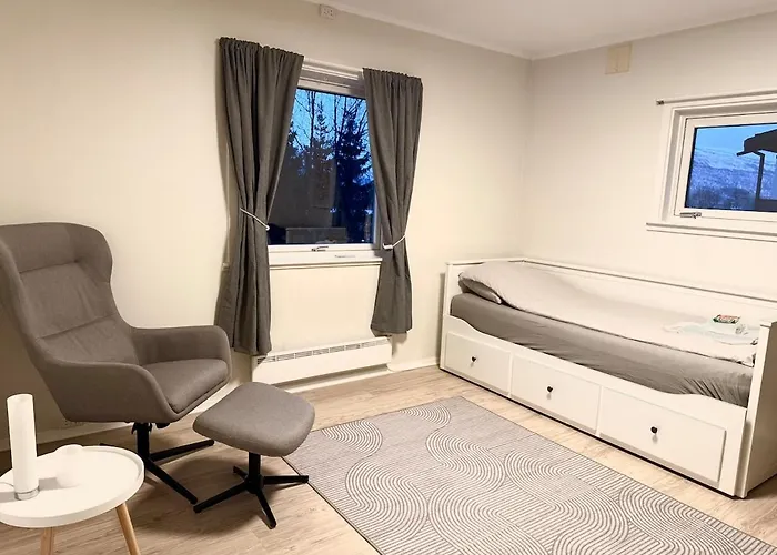 Apartamento And Spacious 4-bedroom In *